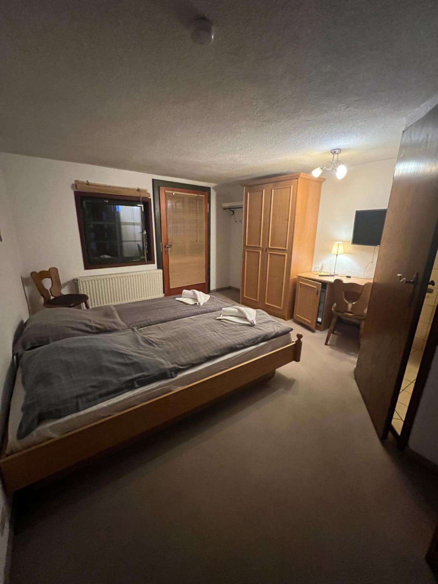 Hotel Erfurter Kreuz 키르하임 외부 사진