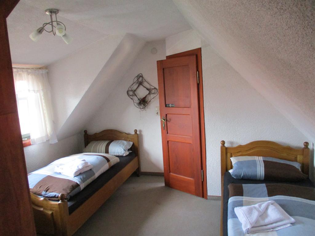 Hotel Erfurter Kreuz 키르하임 외부 사진